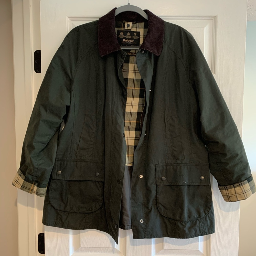 Barbour Women’s Classic Beadnell Jacket size 14